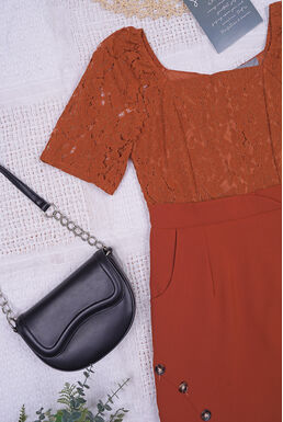 Lace Overlay Top Button Embellished Split Hem Skirt Playsuit (Orange Brown)